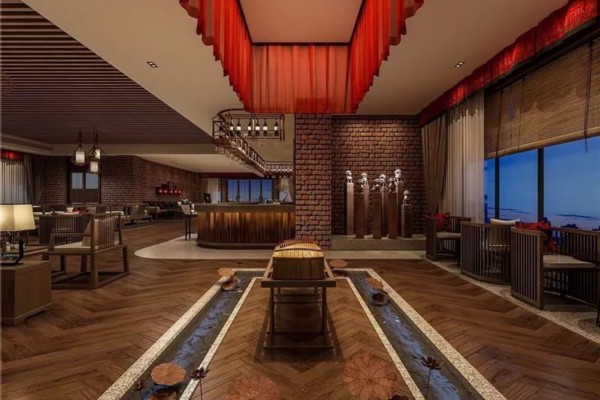 重庆街头独家揭秘：大爷按摩店，养生好去处！